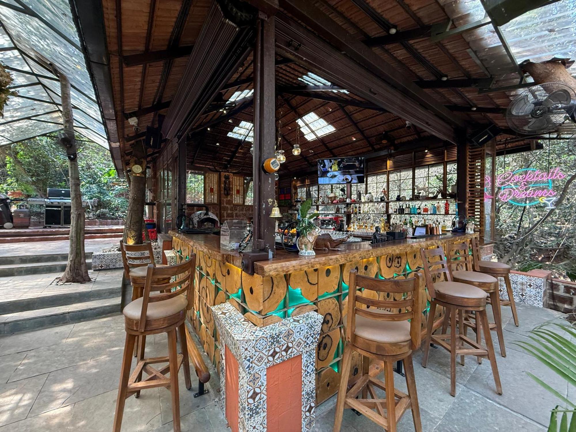Lar Amorosa Boutique Hotel - Goa Калангут Экстерьер фото
