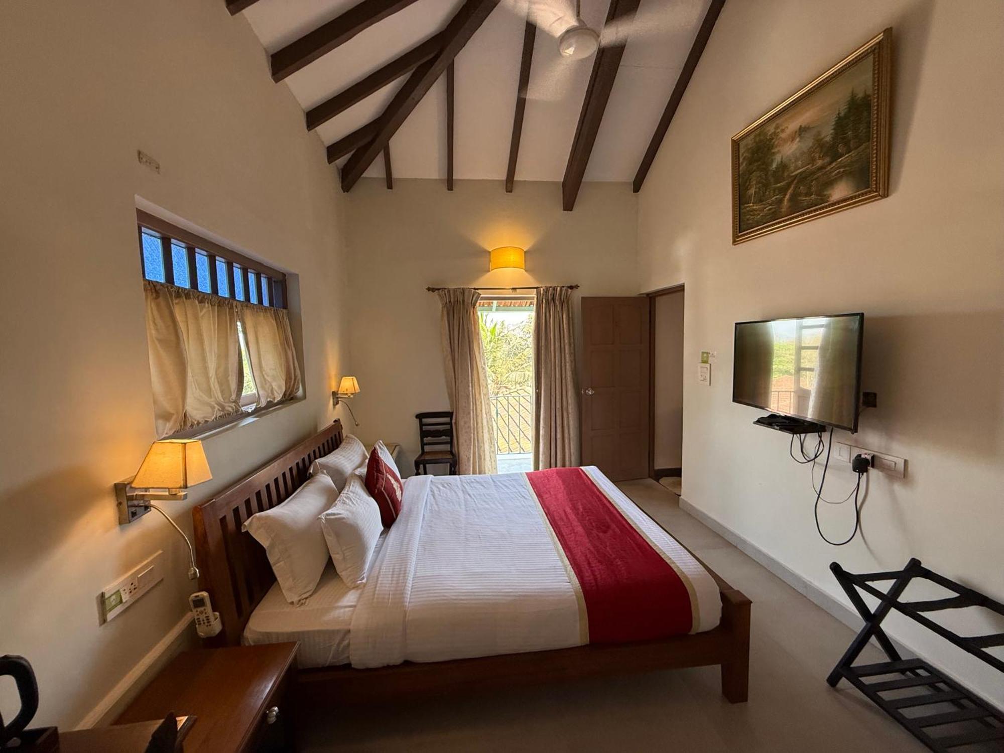 Lar Amorosa Boutique Hotel - Goa Калангут Экстерьер фото