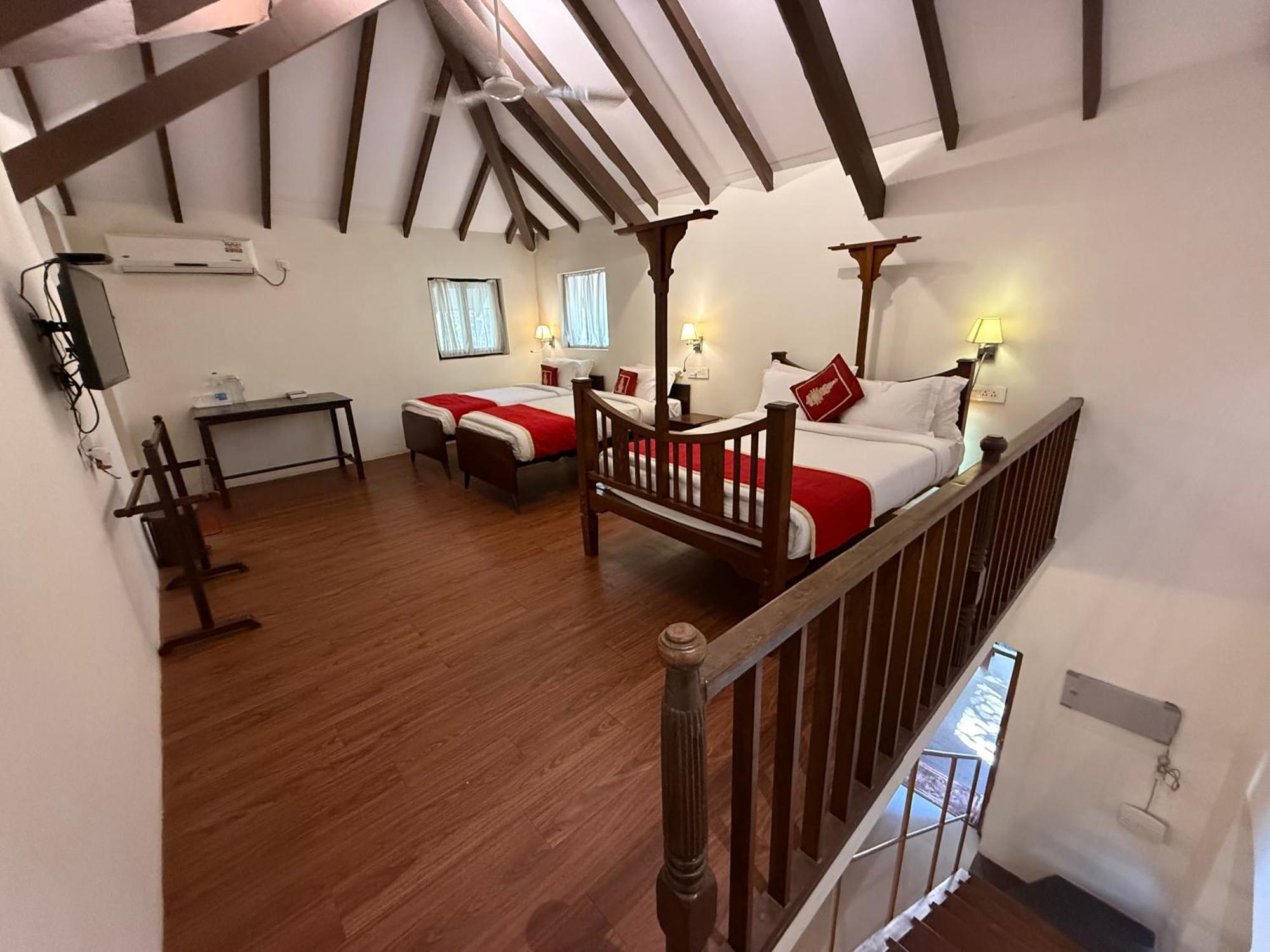 Lar Amorosa Boutique Hotel - Goa Калангут Экстерьер фото
