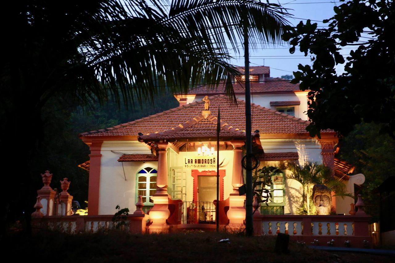 Lar Amorosa Boutique Hotel - Goa Калангут Экстерьер фото