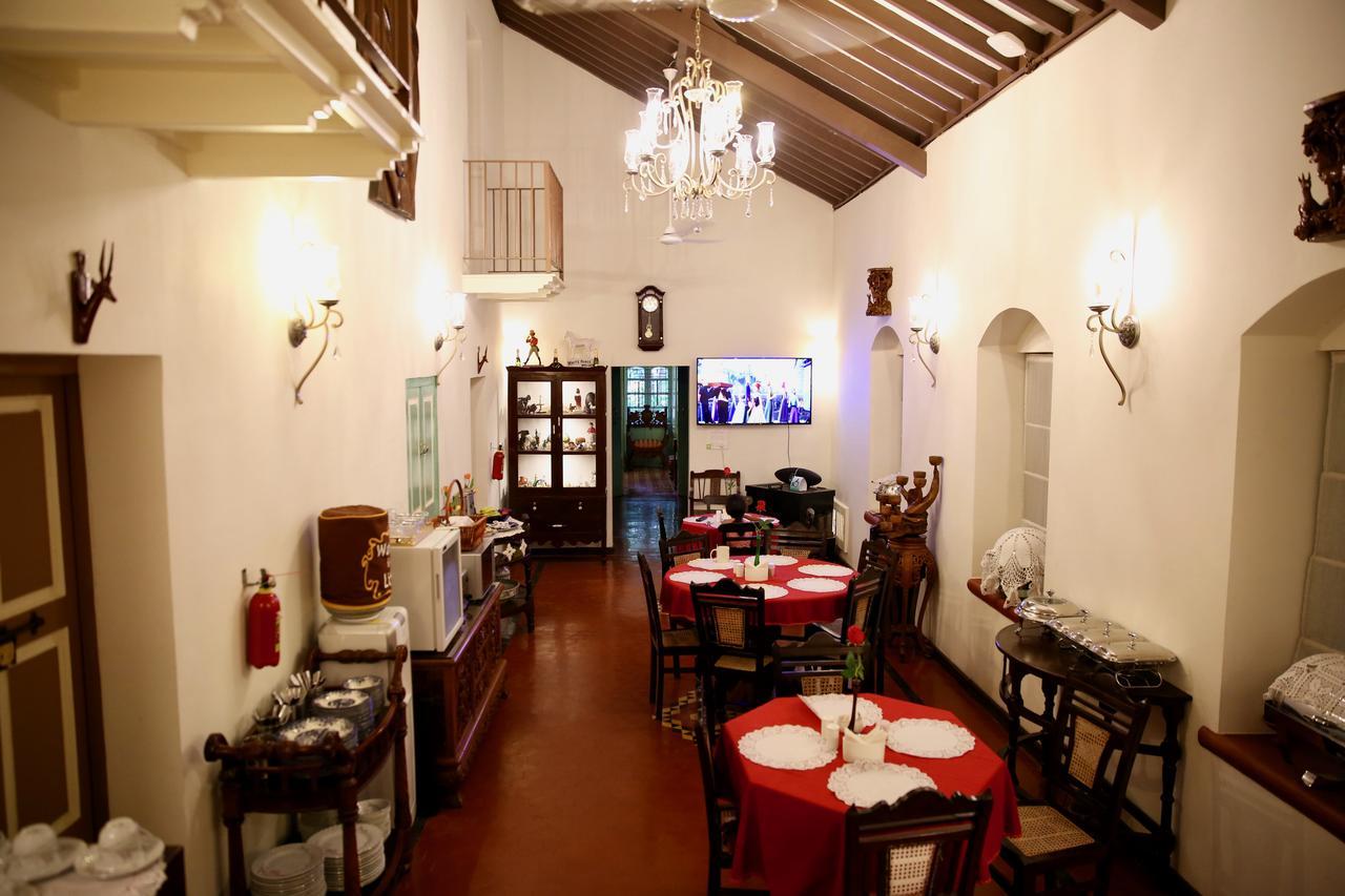 Lar Amorosa Boutique Hotel - Goa Калангут Экстерьер фото